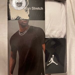 Jordan Men's Flight Base Short Sleeve T-Shirt – 2 Pack White & Black Size M